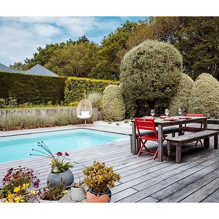 Vakantiehuis Maison Serenite Golf & Piscine ! *